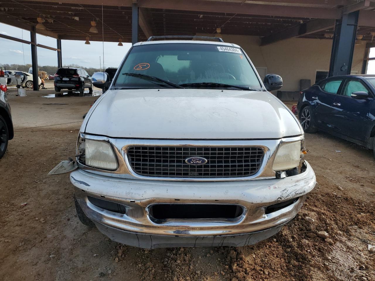 1FMRU1767WLB18920 1998 Ford Expedition