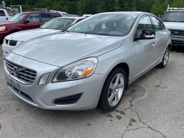 2012 Volvo S60 T5 VIN: YV1622FSXC2094707 Lot: 46273674