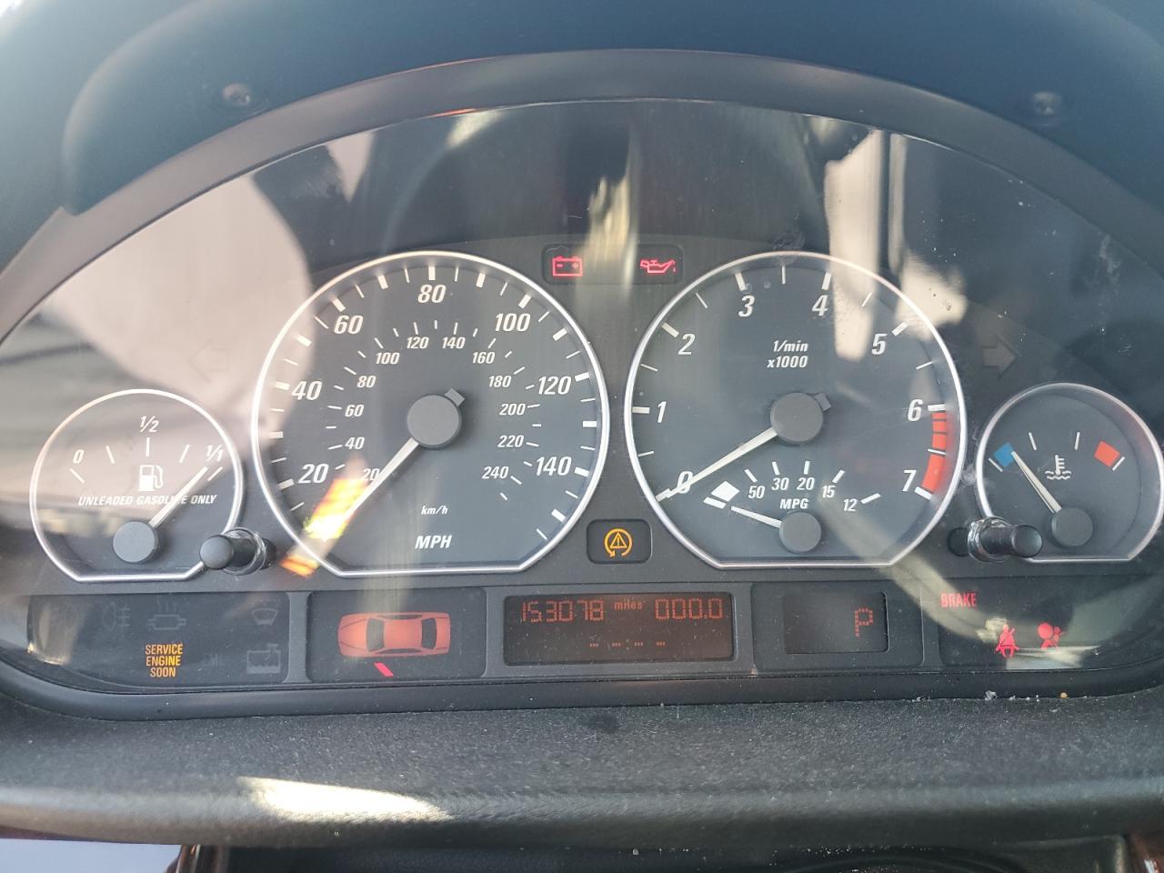 WBABN53431JU30524 2001 BMW 330 Ci