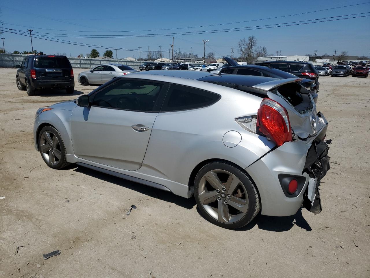 KMHTC6AE7FU231394 2015 Hyundai Veloster Turbo