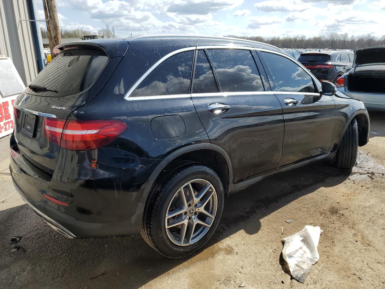 WDC0G4KB4KV145804 2019 Mercedes-Benz Glc 300 4Matic