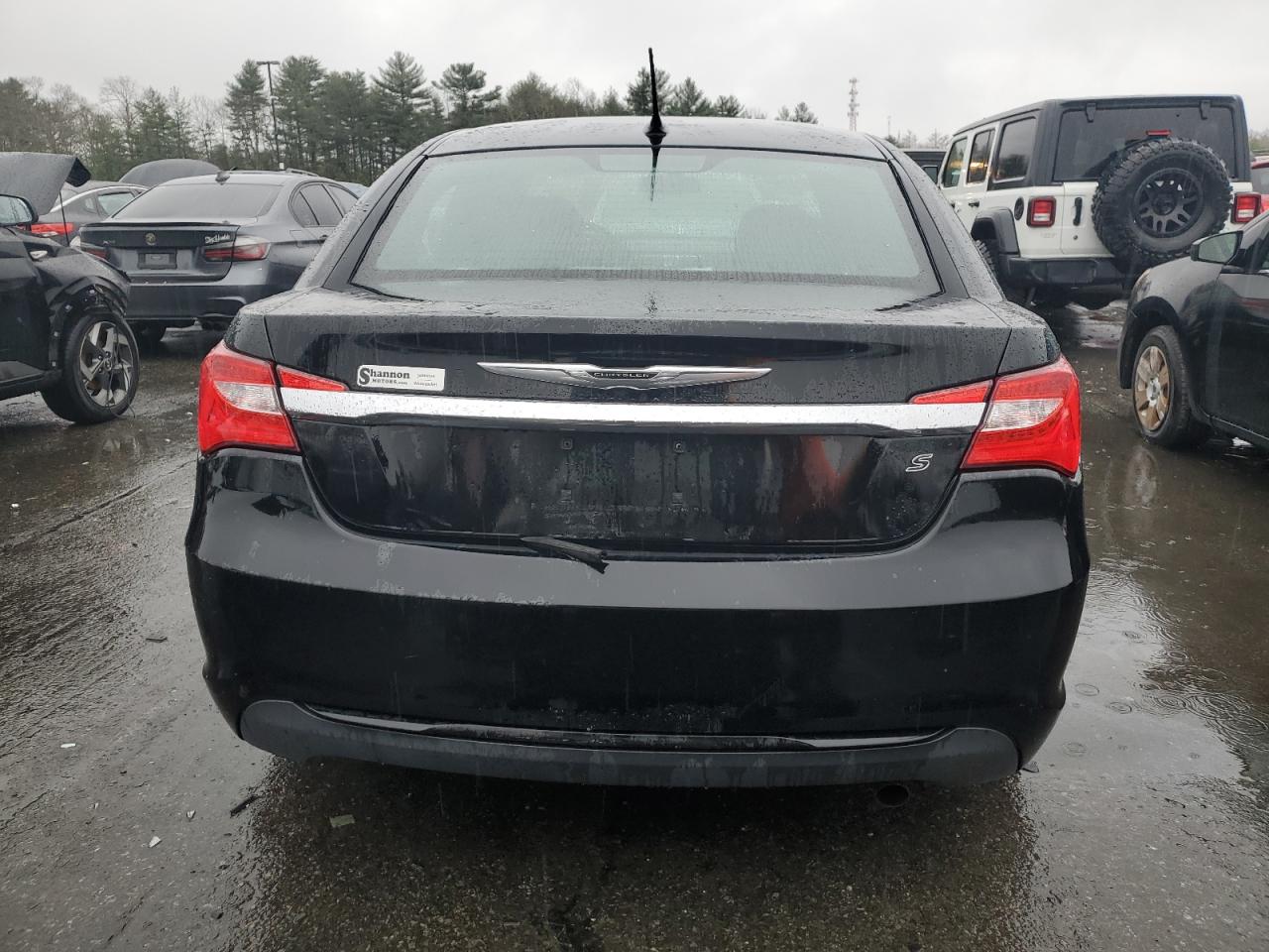 2014 Chrysler 200 Touring vin: 1C3CCBBB9EN186134