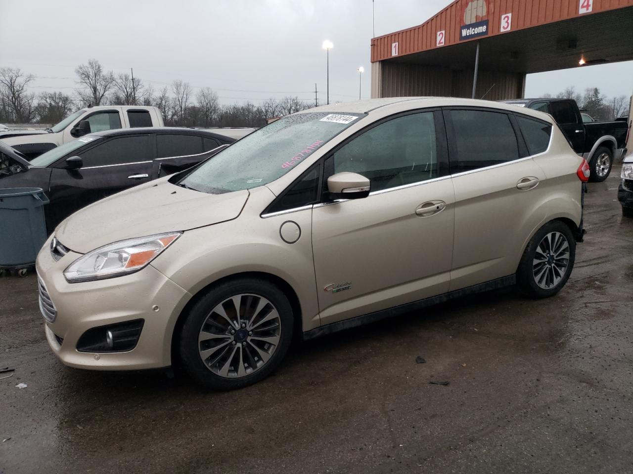 1FADP5FU0HL102564 FORD C-MAX 2017