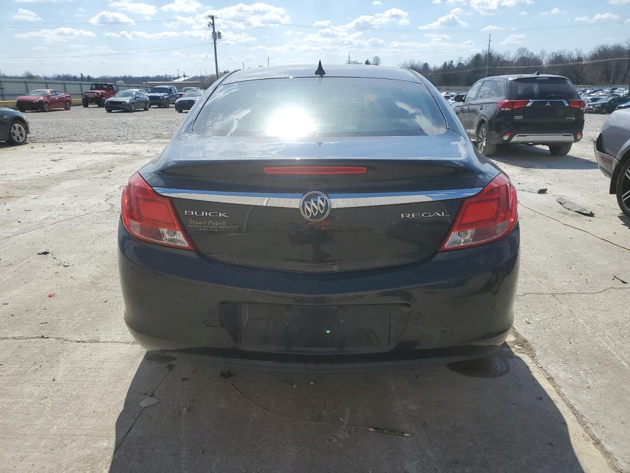 2013 Buick Regal Premium vin: 2G4GS5ER8D9228591