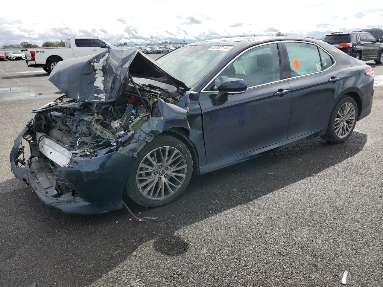 4T1FZ1AKXLU033876 2020 Toyota Camry Xle