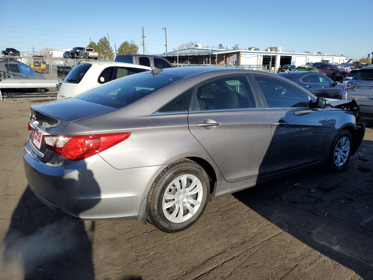 5NPEB4AC3DH519570 2013 Hyundai Sonata Gls