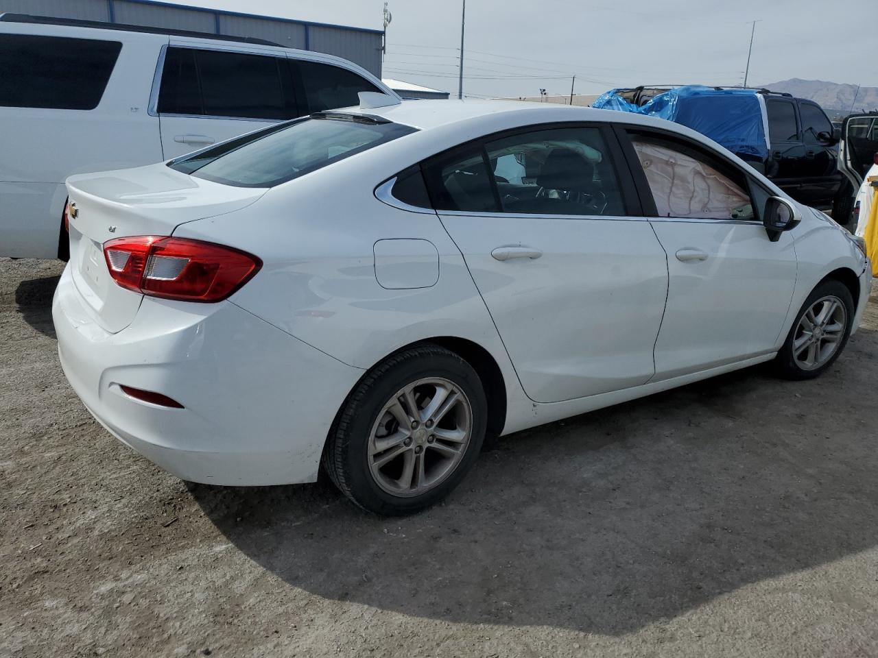 2018 Chevrolet Cruze Lt vin: 1G1BE5SM4J7181029