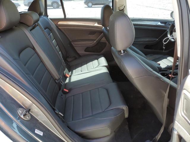 2017 VOLKSWAGEN GOLF ALLTR - 3VWH17AU8HM507387