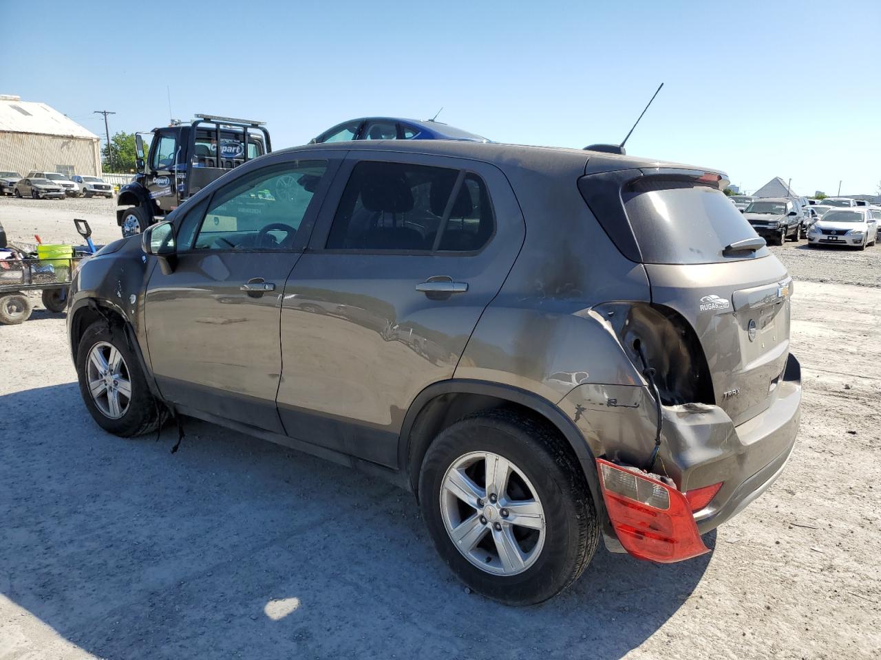 KL7CJKSB3LB345940 2020 Chevrolet Trax Ls