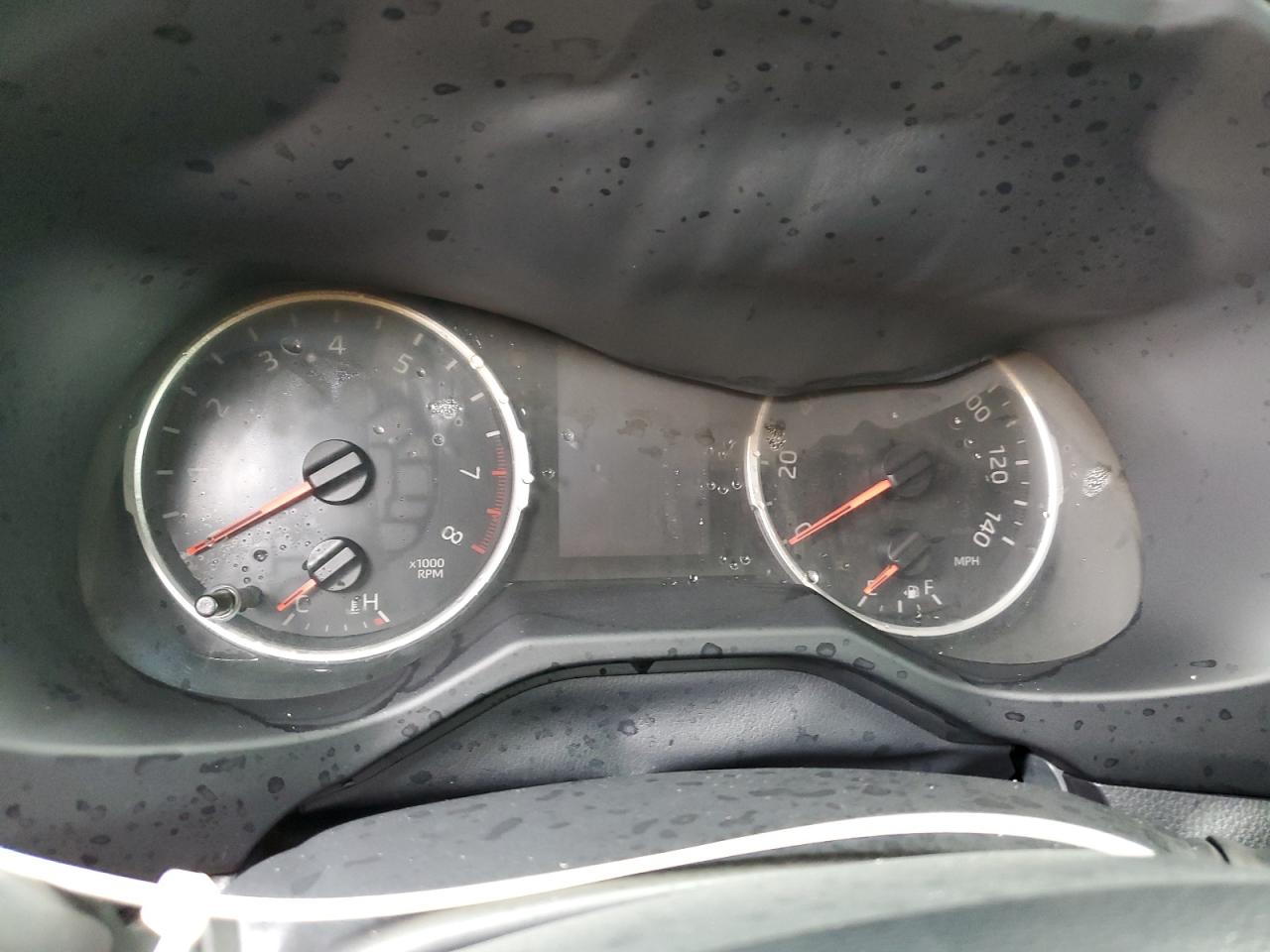 2T3W1RFV1LW099541 2020 Toyota Rav4 Xle