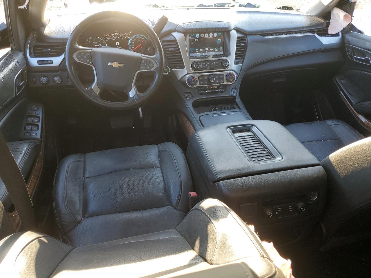 1GNSKCKJ0JR208555 2018 Chevrolet Tahoe K1500 Premier