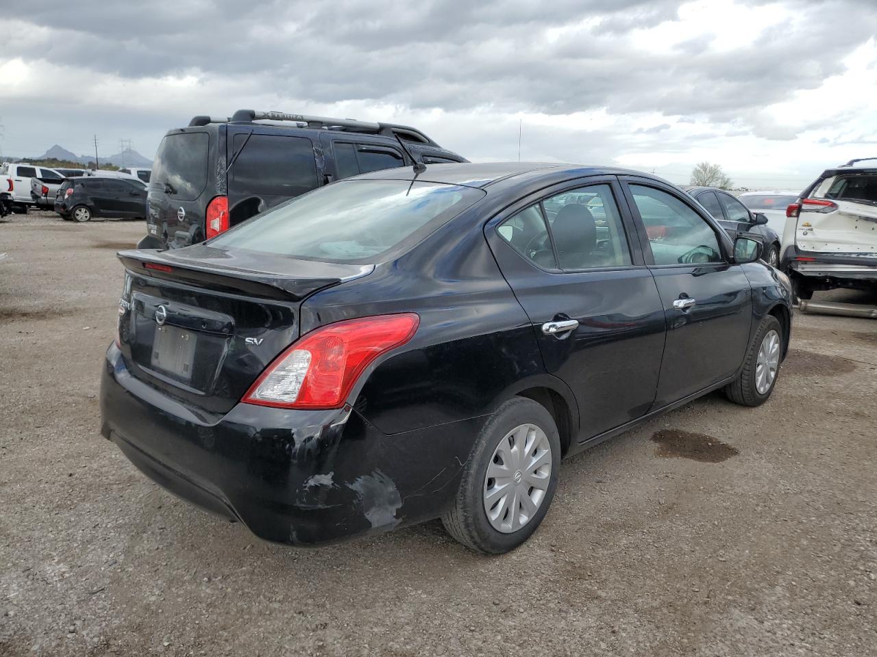 3N1CN7AP8KL875872 2019 Nissan Versa S