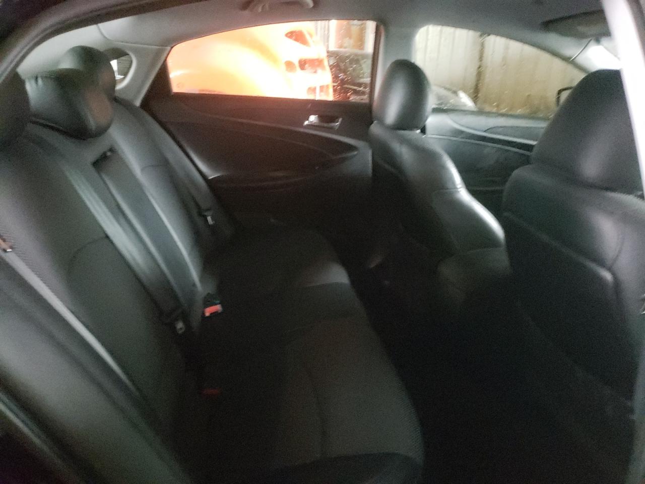 5NPEC4AB5DH522975 2013 Hyundai Sonata Se