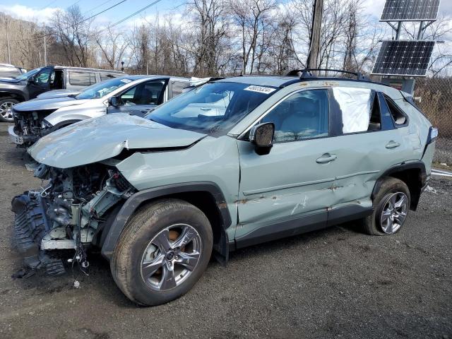 Lot #2413964099 2022 TOYOTA RAV4 XLE salvage car