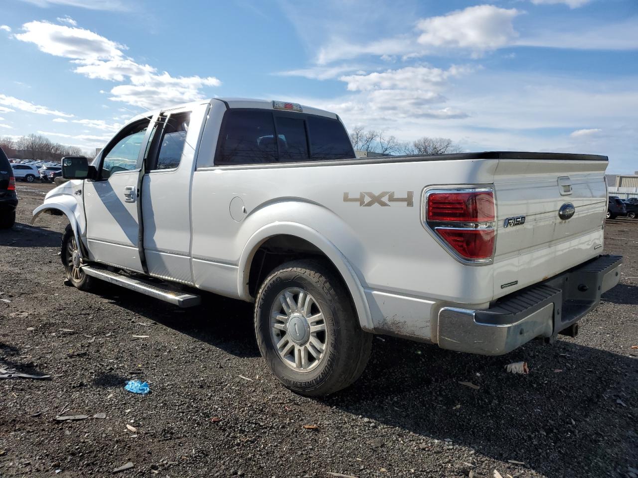 2013 Ford F150 Super Cab vin: 1FTFX1EF4DFC23671