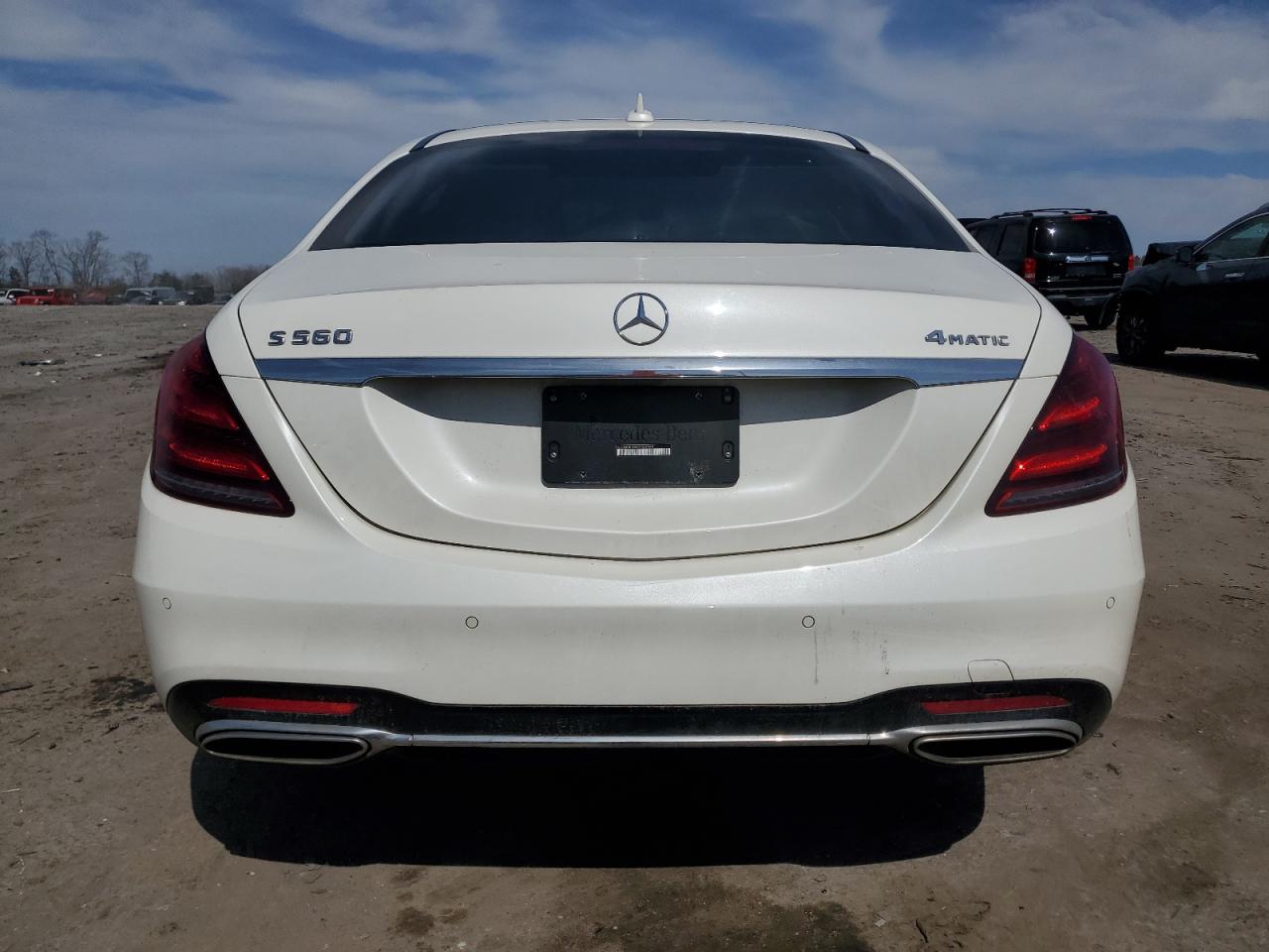 2019 Mercedes-Benz S 560 4Matic vin: WDDUG8GB0KA464444