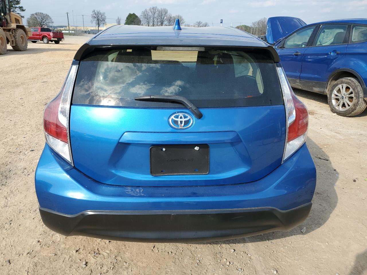 2017 Toyota Prius C vin: JTDKDTB30H1592608