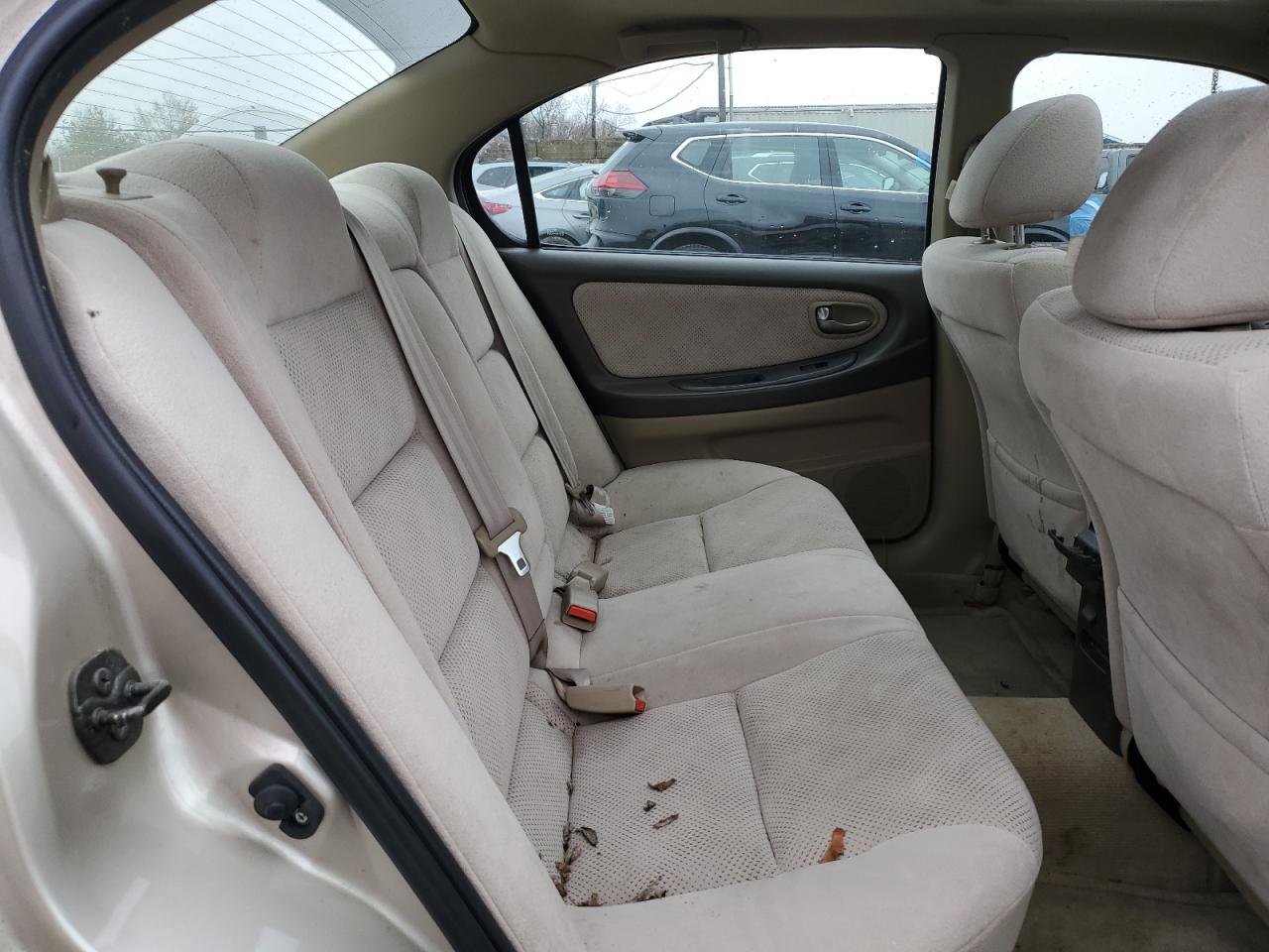 JN1DA31DX2T201863 2002 Nissan Maxima Gle