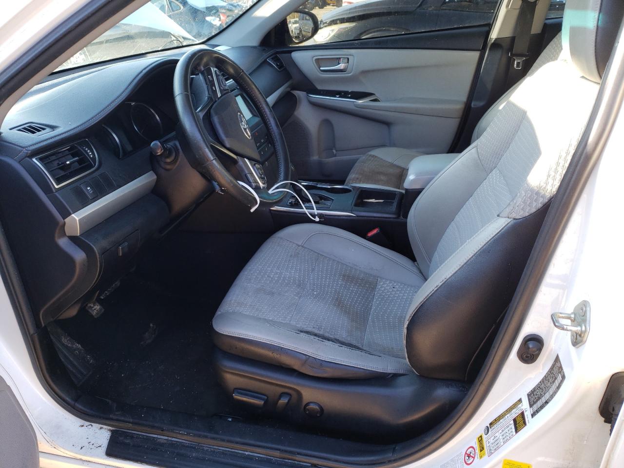 4T1BF1FKXFU919345 2015 Toyota Camry Le