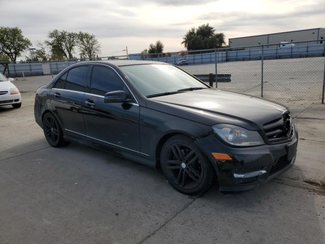 VIN WDDGF4HBXEG256189 2014 Mercedes-Benz C-Class, 250 no.4