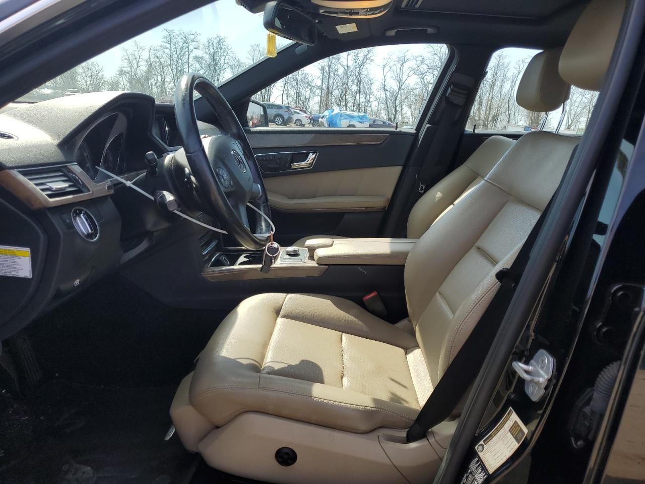 WDDHF8HB3BA373851 2011 Mercedes-Benz E 350 4Matic
