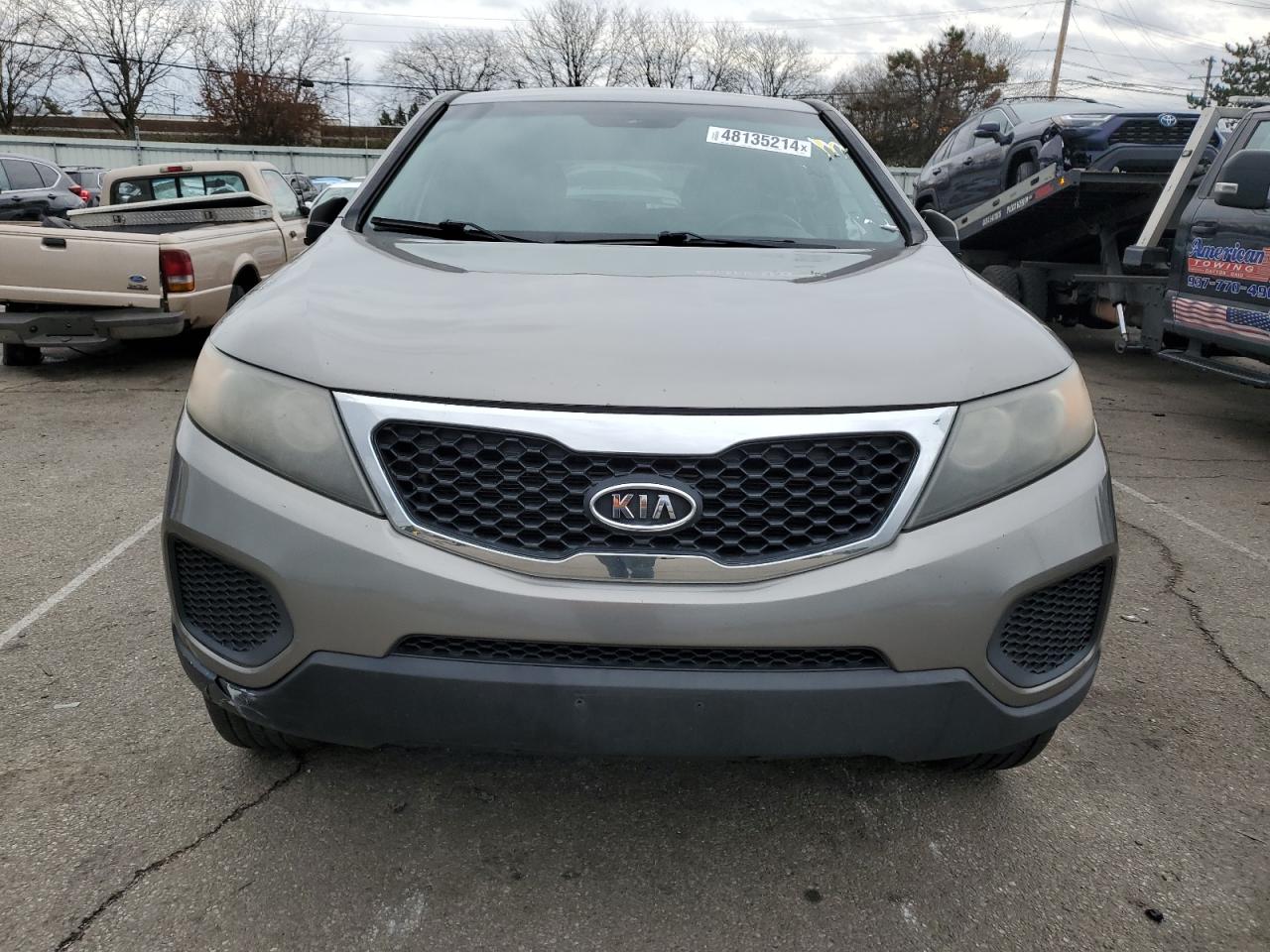 2012 Kia Sorento Base vin: 5XYKTCA6XCG205165