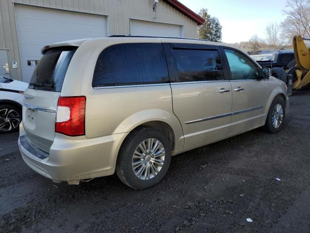2015 CHRYSLER TOWN & COU - 2C4RC1CG0FR753569