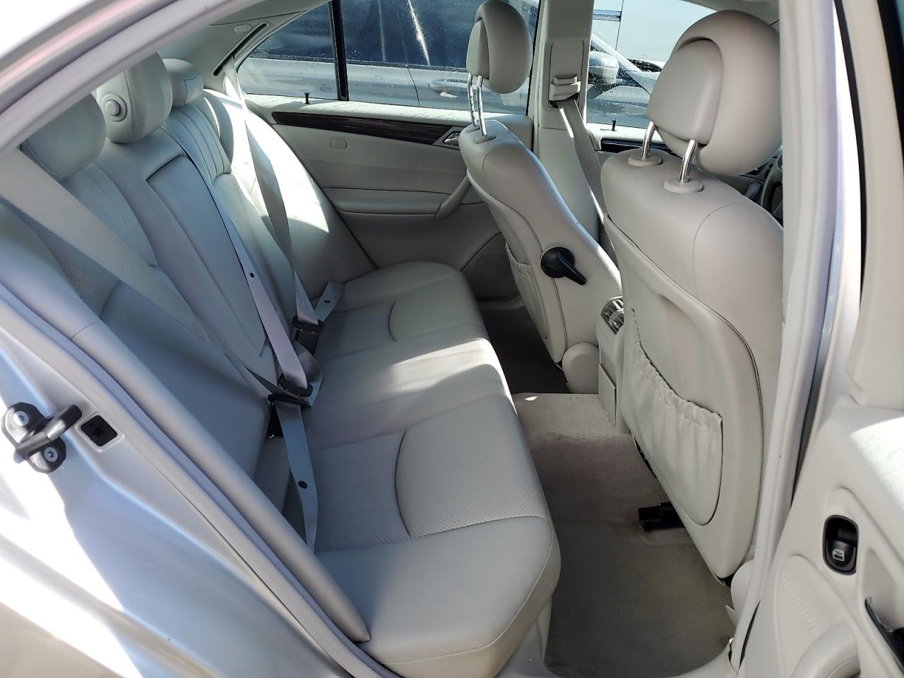 WDBRF84J05F660968 2005 Mercedes-Benz C 320 4Matic