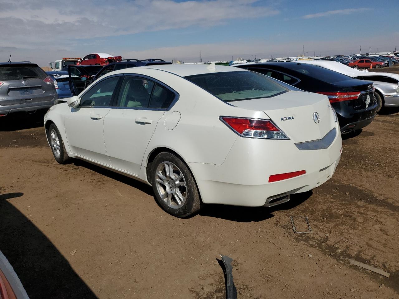 19UUA8F22AA017756 2010 Acura Tl