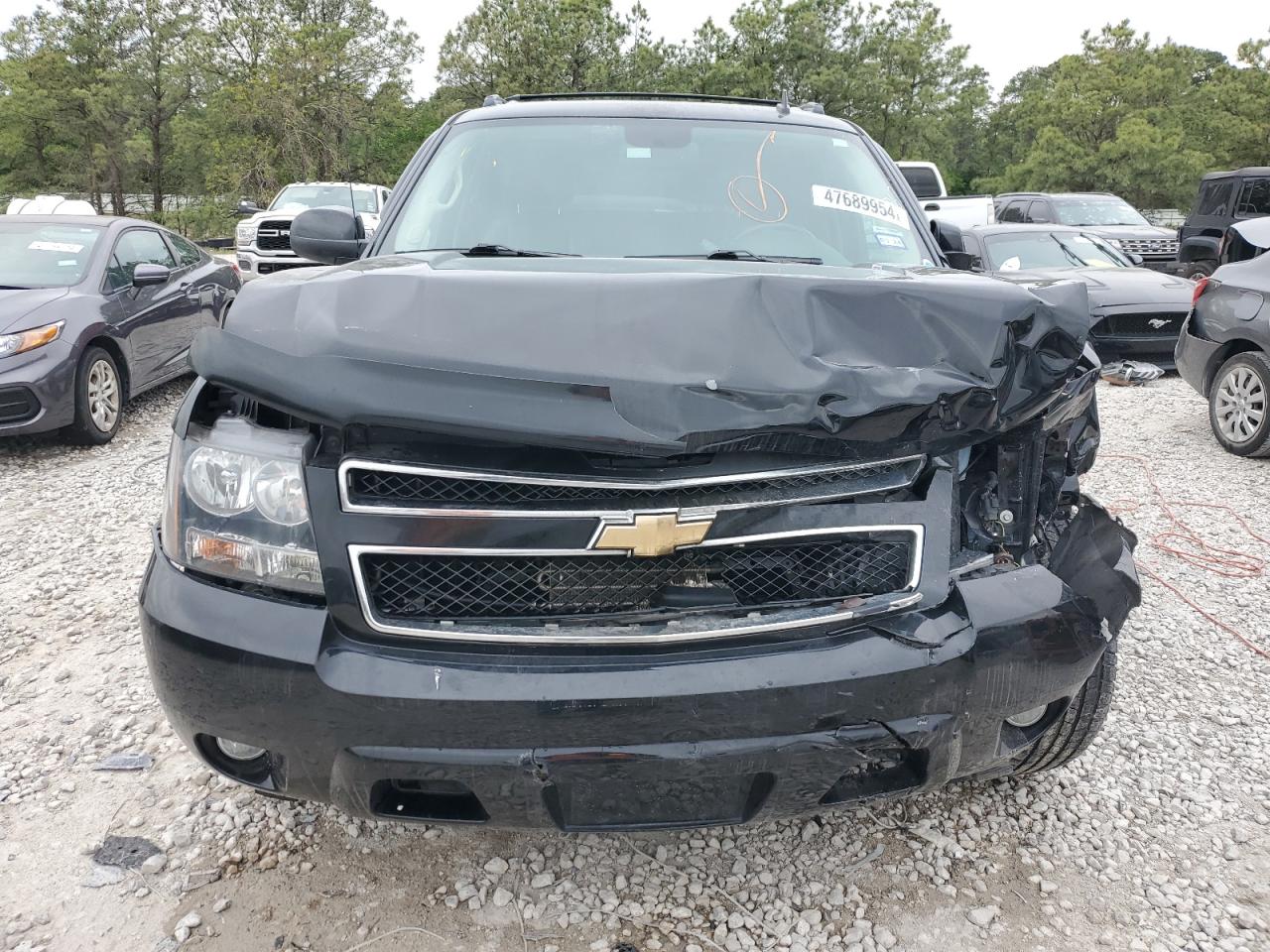 3GNMCFE09BG100883 2011 Chevrolet Avalanche Lt