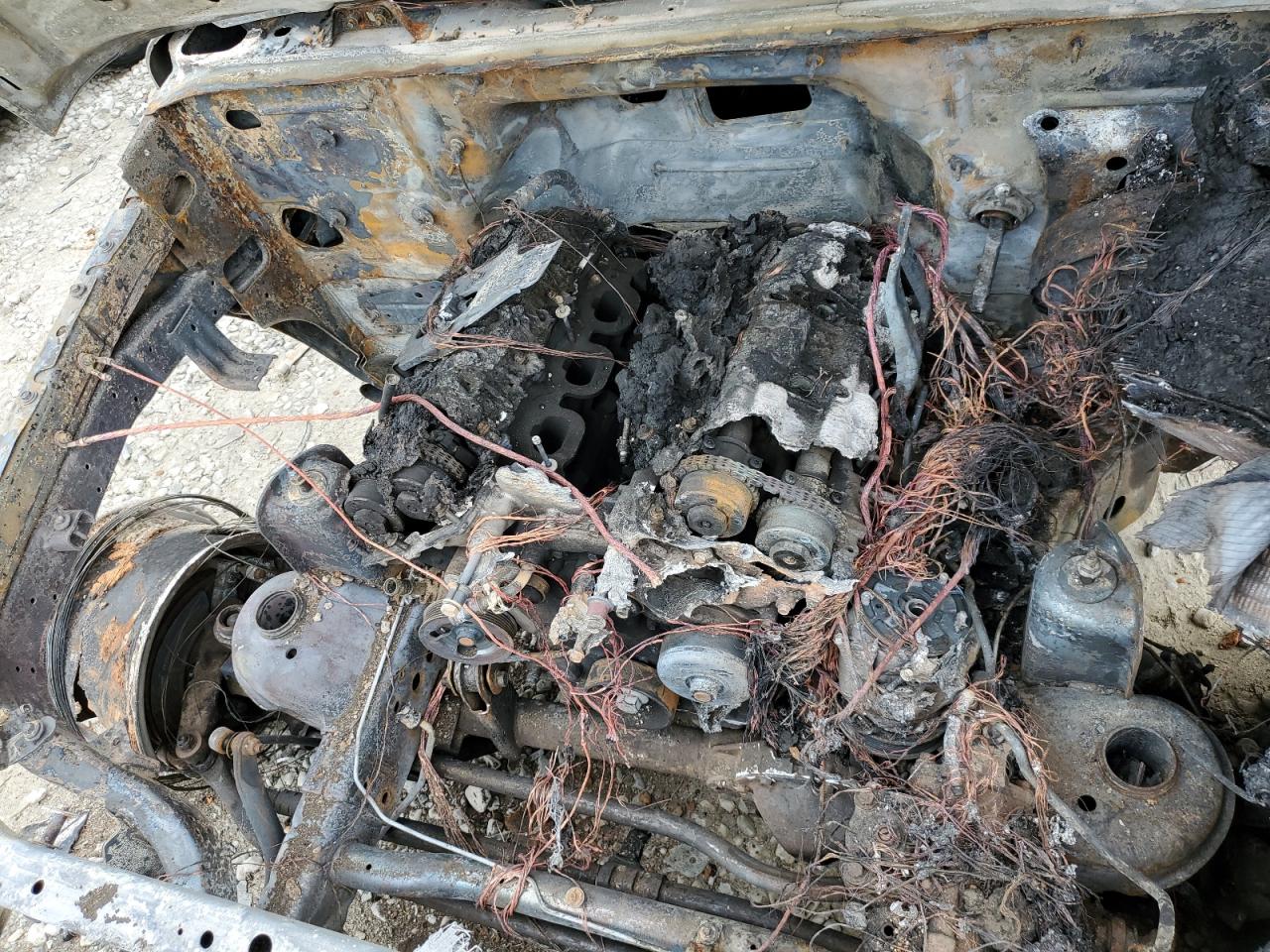 1C4HJWDG3DL518411 2013 Jeep Wrangler Unlimited Sport