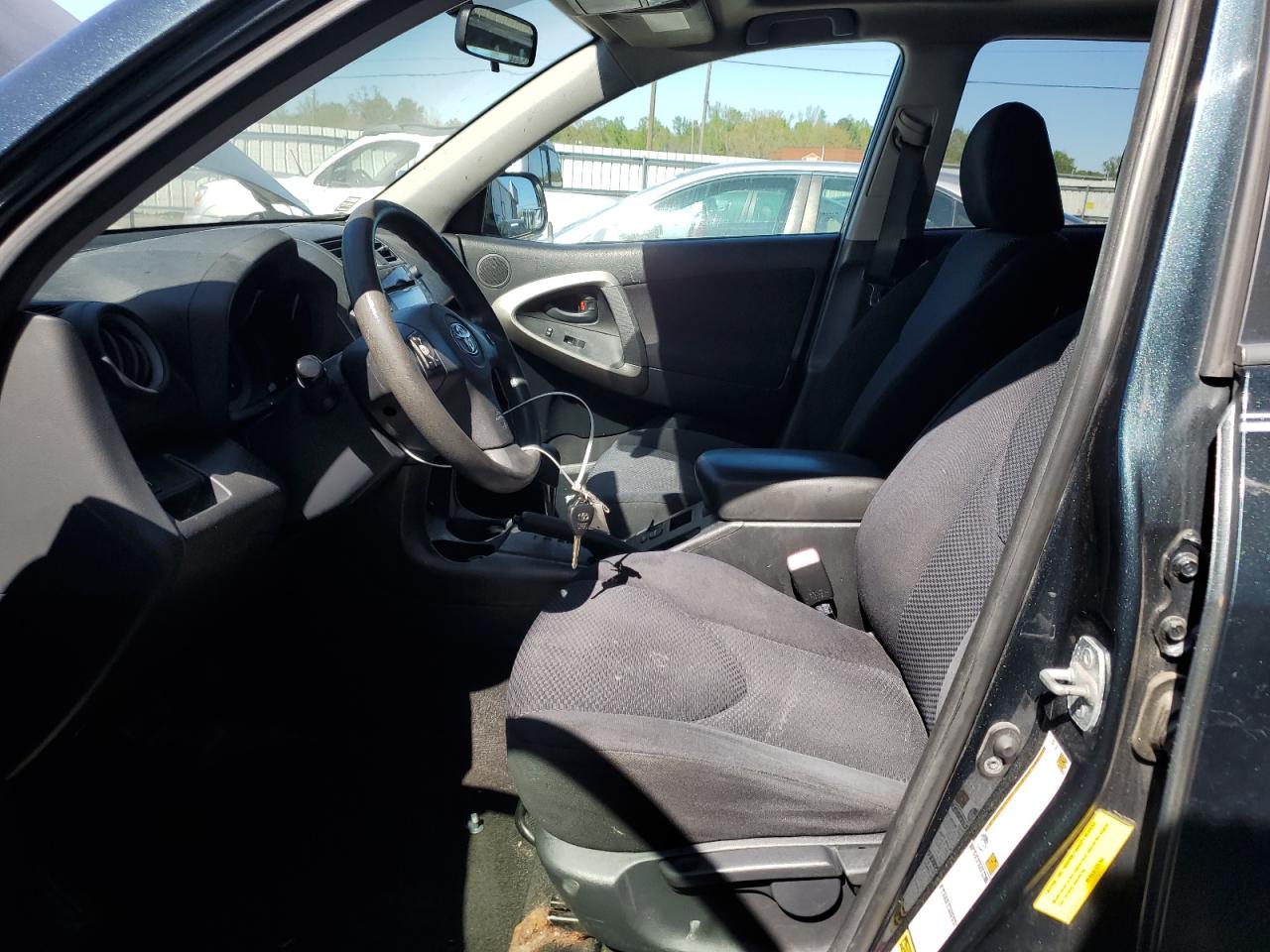 JTMBF32V295008067 2009 Toyota Rav4 Sport