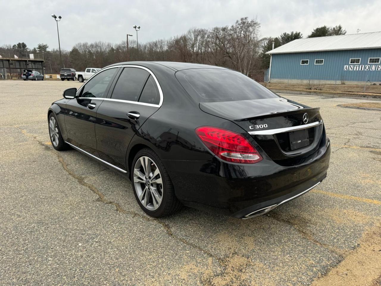 55SWF4JB1JU279878 2018 Mercedes-Benz C 300