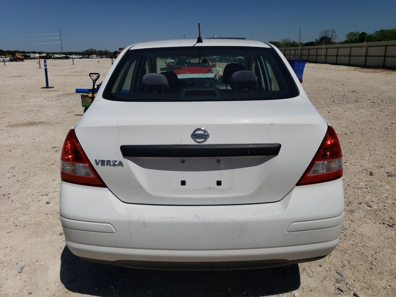 3N1CC11E79L425268 2009 Nissan Versa S