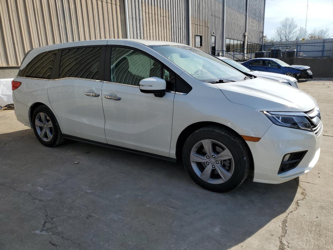 5FNRL6H78KB119048 2019 Honda Odyssey Exl