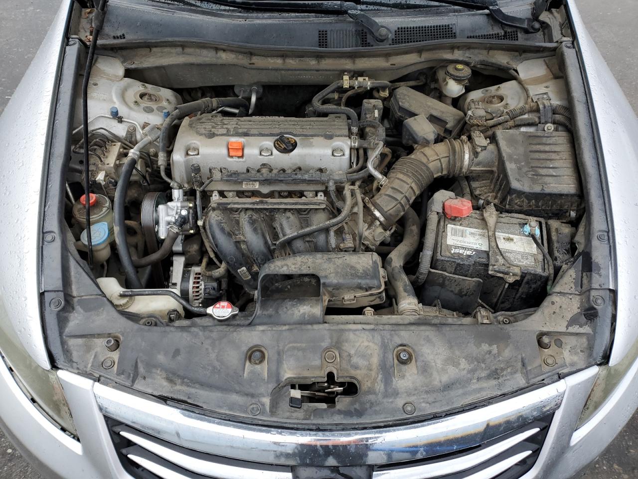 1HGCP2F66BA156008 2011 Honda Accord Se