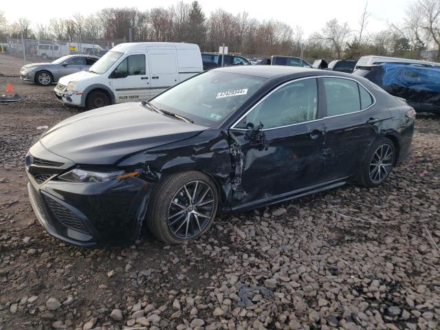 Lot #2508247426 2023 TOYOTA CAMRY SE N salvage car