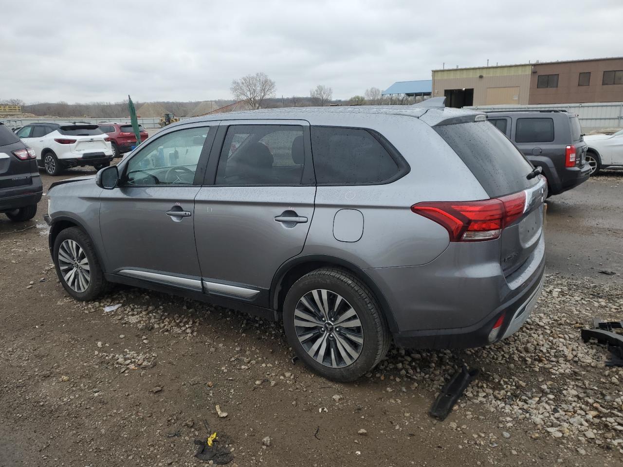 JA4AD3A35KZ050291 2019 Mitsubishi Outlander Se