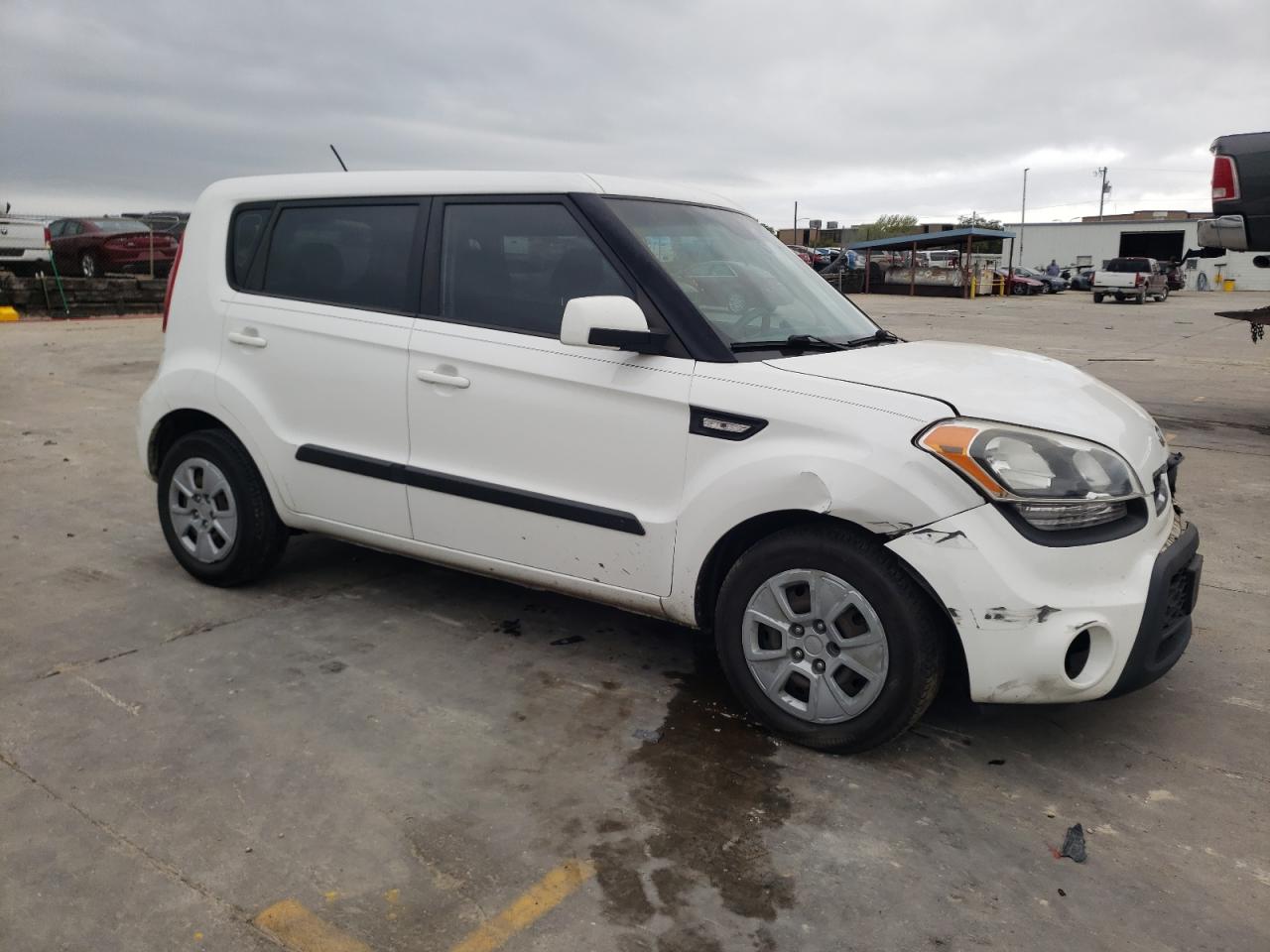 KNDJT2A56C7466383 2012 Kia Soul