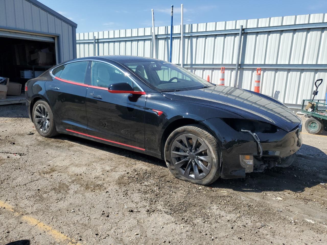 5YJSA1E2XHF217168 2017 Tesla Model S