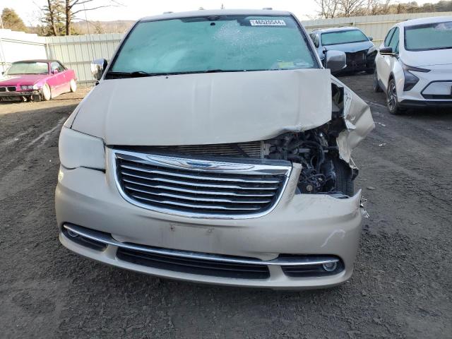2015 CHRYSLER TOWN & COU - 2C4RC1CG0FR753569