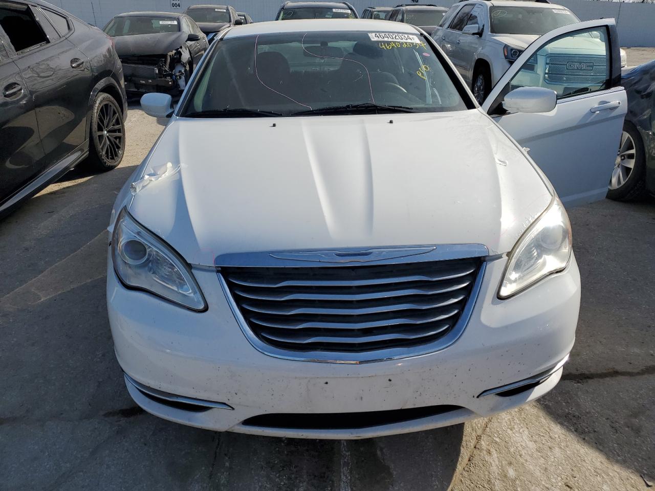 2014 Chrysler 200 Lx vin: 1C3CCBAB0EN142895