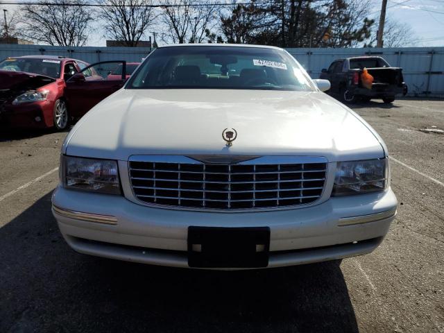 1999 Cadillac Deville VIN: 1G6KD54Y9XU725290 Lot: 47492404