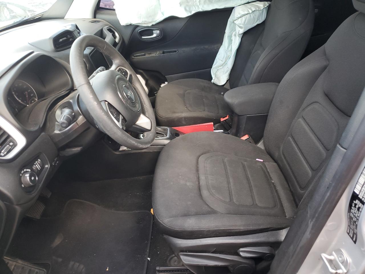 ZACNJABB1KPK69657 2019 Jeep Renegade Latitude