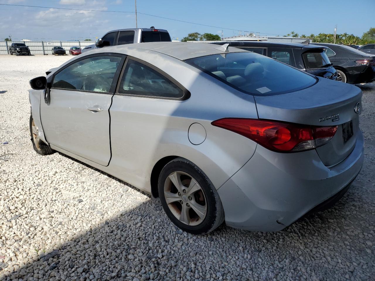 2013 Hyundai Elantra Coupe Gs vin: KMHDH6AE1DU016645