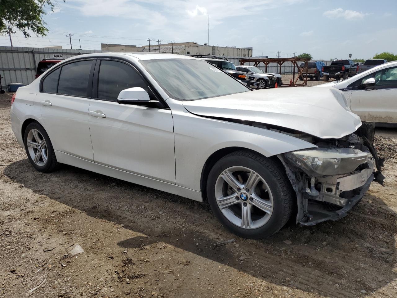 WBA3B1G52FNT04017 2015 BMW 320 I