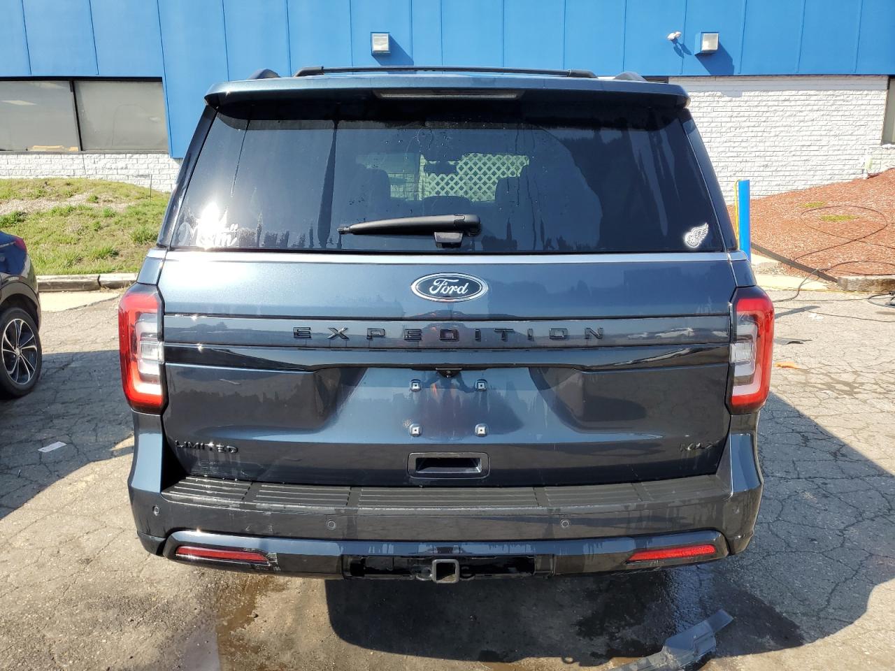 Lot #2424910859 2022 FORD EXPEDITION