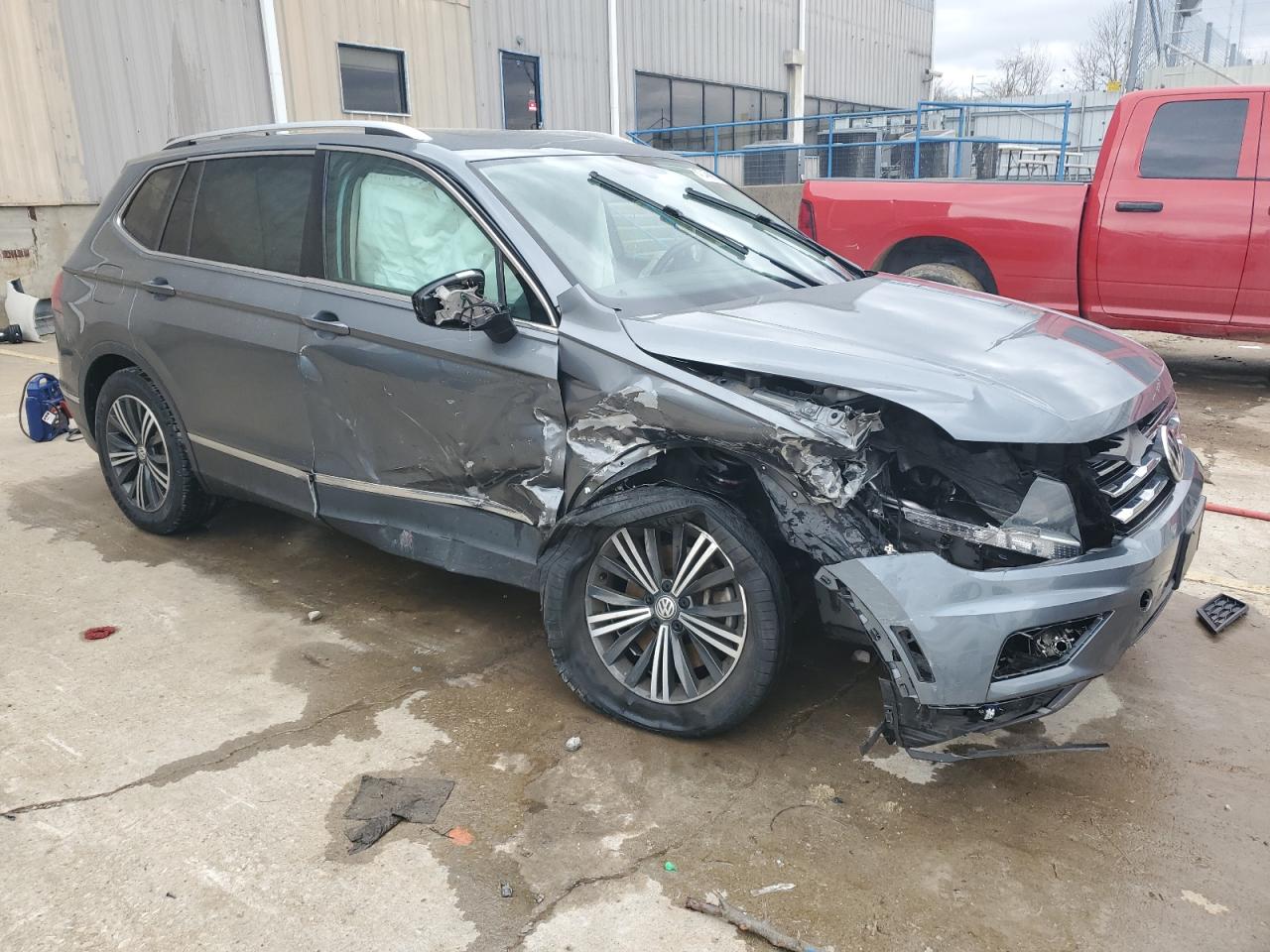 2018 Volkswagen Tiguan Se vin: 3VV2B7AX7JM016025