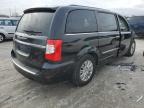 CHRYSLER TOWN & COU photo