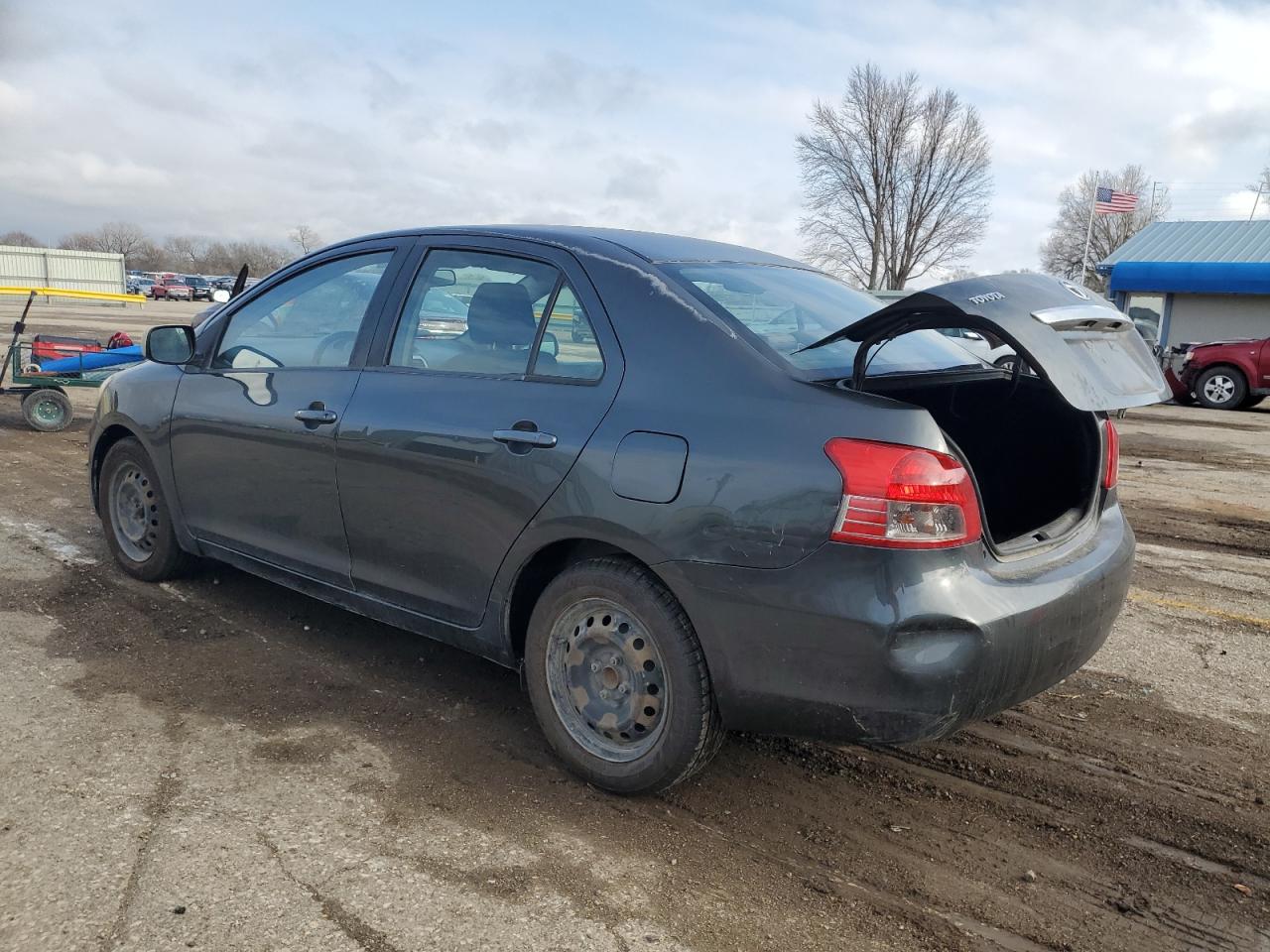 JTDBT923584040882 2008 Toyota Yaris